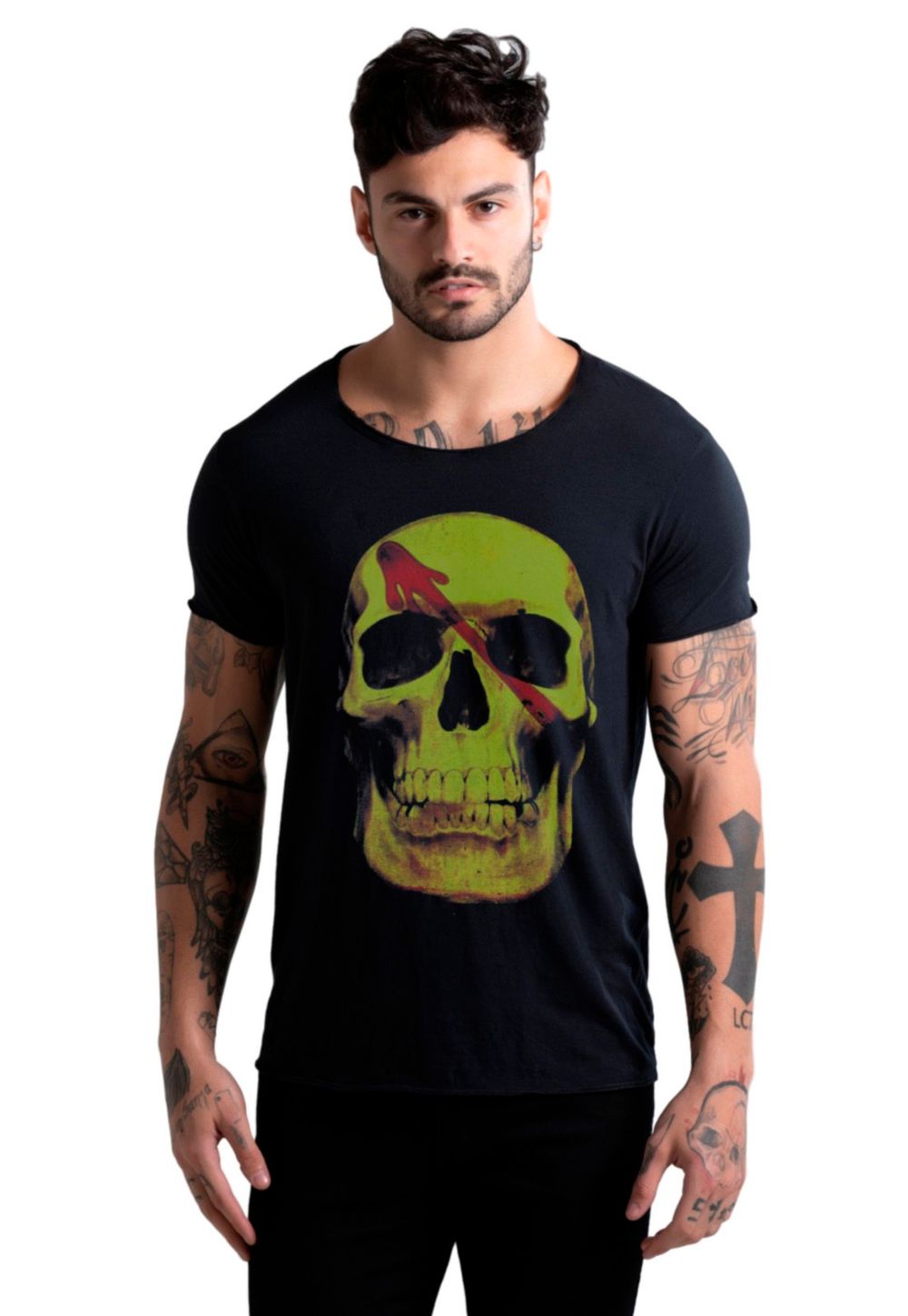 Camiseta Joss Corte a Fio Skull Flecha Cor:Preto;Tamanho:P;Genero:Masculino