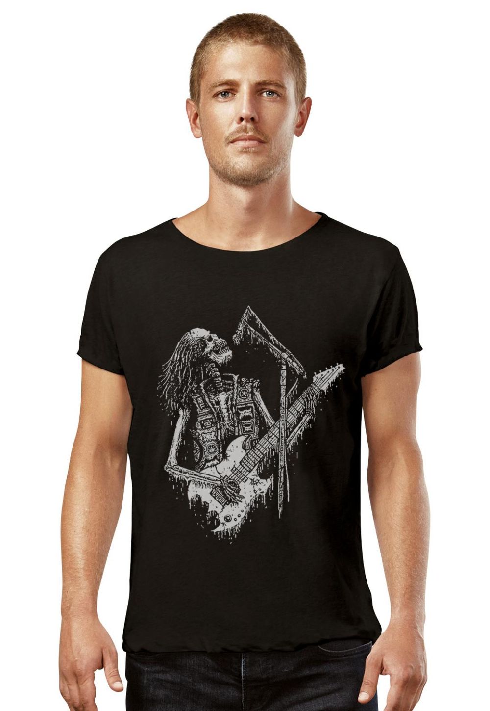 Camiseta Joss Corte a Fio Skull Guitar Cor:Preto;Tamanho:P;Genero:Masculino